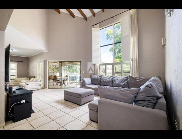 4 BEDROOM PROPERTY TO RENT IN DOUGLASDALE